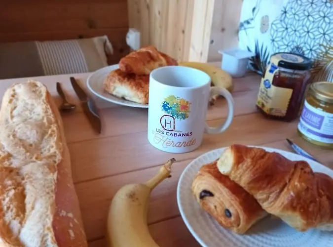 Les D'herande Campsite Foucheres